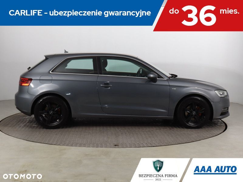 Audi A3 Sportback - 8