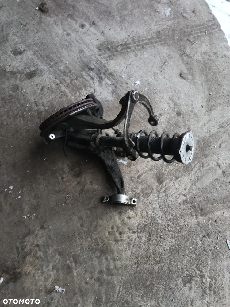 Volvo S90 II V90 II Zwrotnica Wahacz Amortyzator Lewy 31682225 - 3