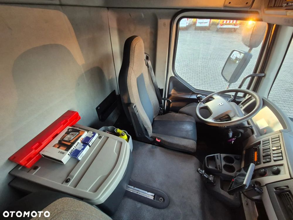 Volvo FL 240 4X2 / 18 EP / CHŁODNIA / SKAB / MITSUBISHI / 2 KOMORY / MOŻLIWOŚĆ USUNIĘCIA ŚCIANEK / 1 WŁ / NIE PICOWANY / OKAZJA! / MODEL 2017 / EURO 6 - 23