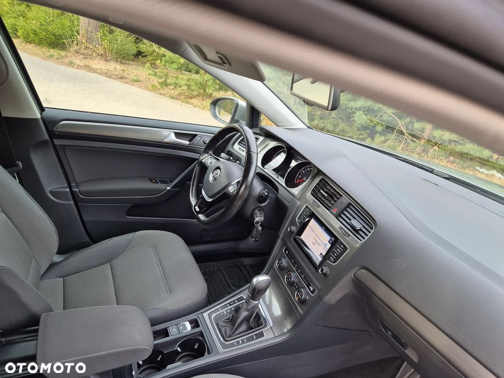 Volkswagen Golf VII 1.6 TDI BMT Highline DSG - 30