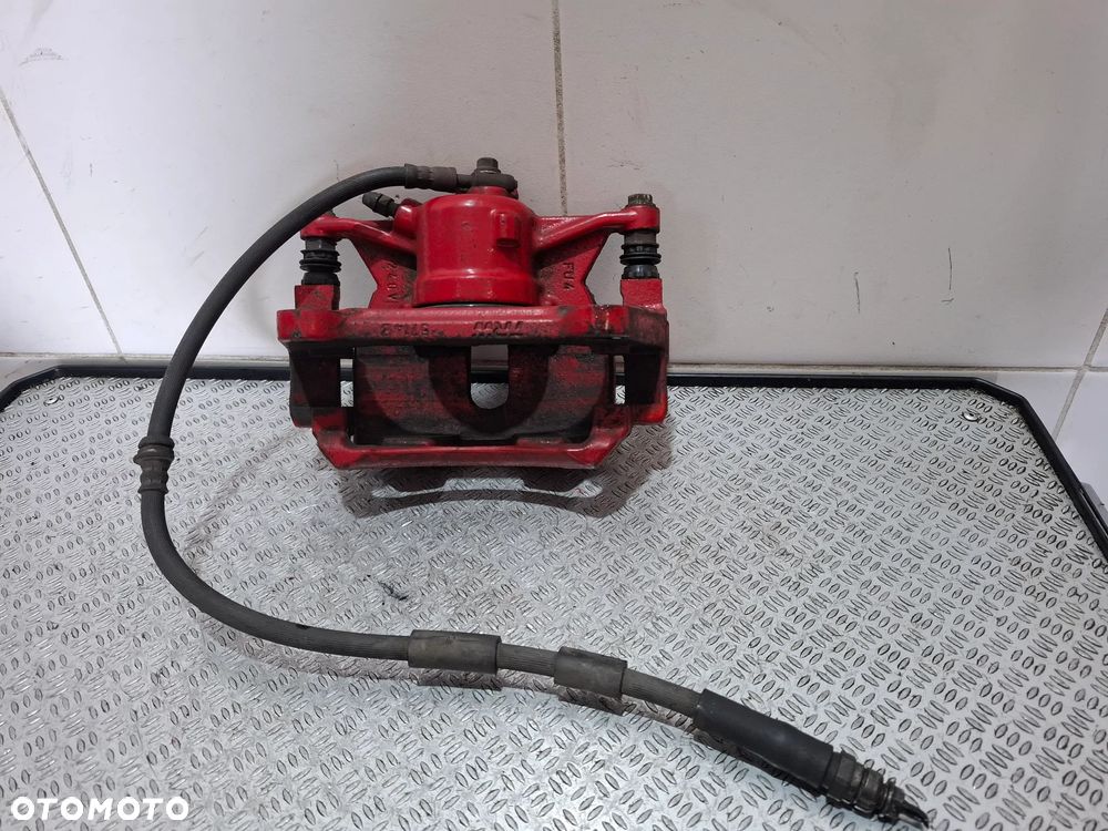 Zacisk hamulcowy lewy przód Skoda Octavia III kombi VRS 2017 rok 2,0 TDI - 2