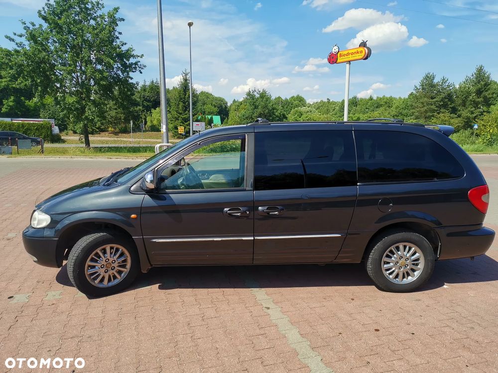 Chrysler Grand Voyager 3.3L Limited - 4
