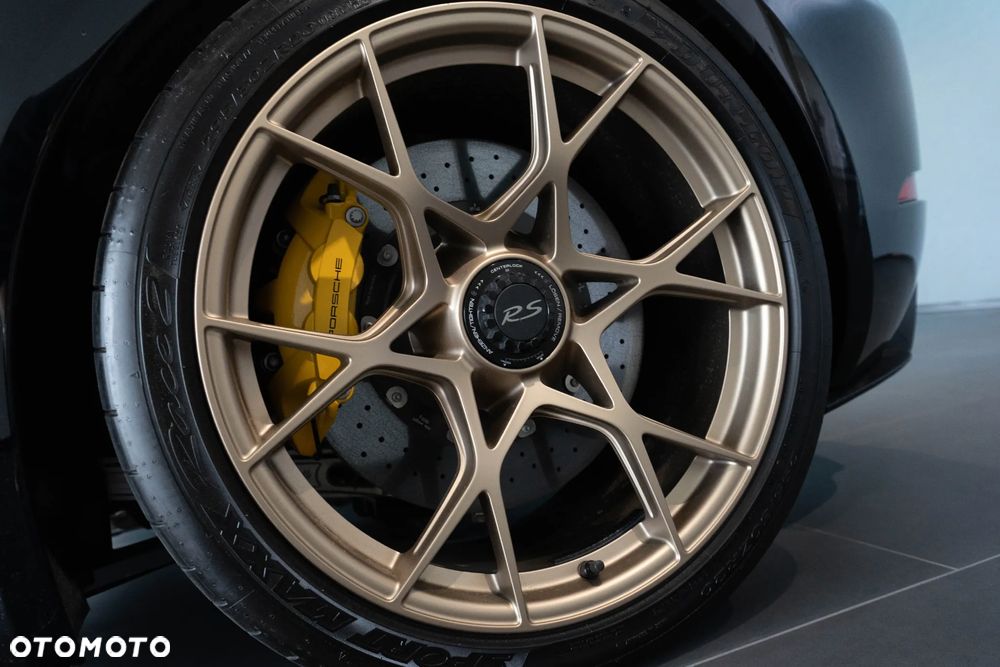 Porsche 718 Cayman GPF GT4 RS PDK - 28