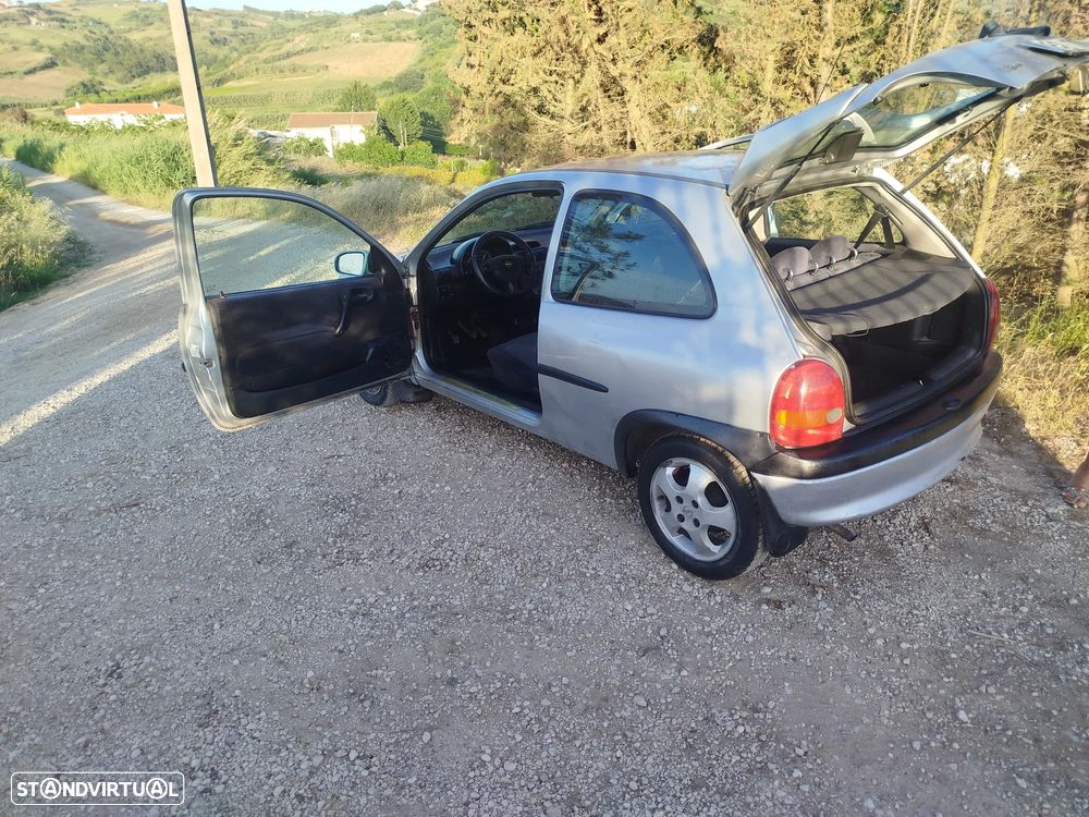 Opel Corsa - 15