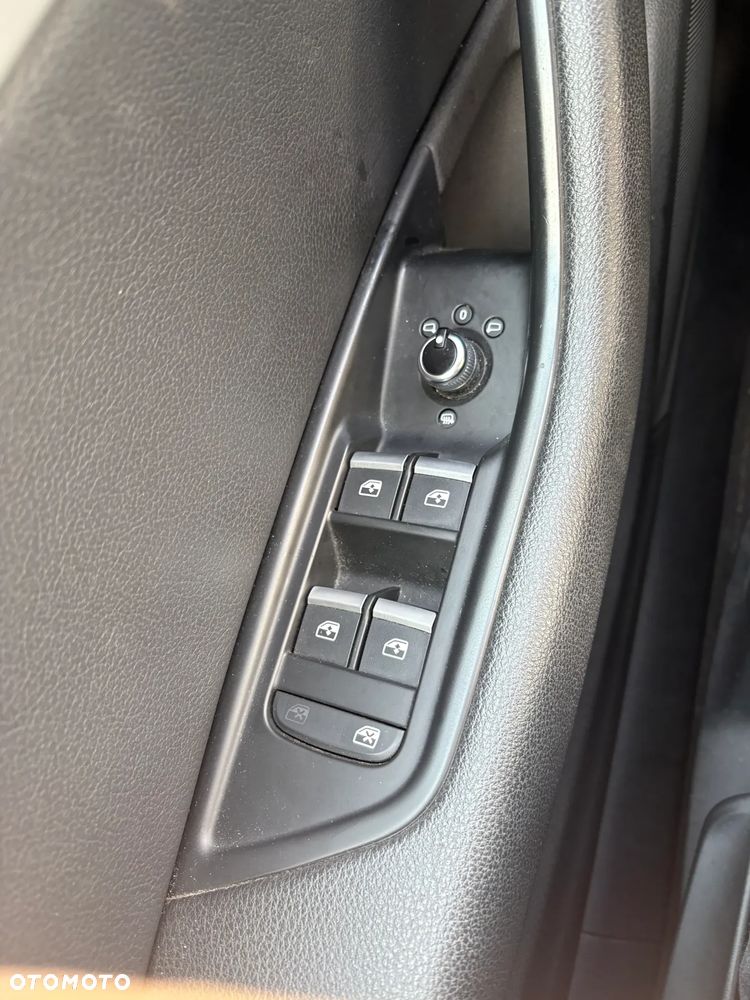 Audi A4 Avant 2.0 TDI - 15