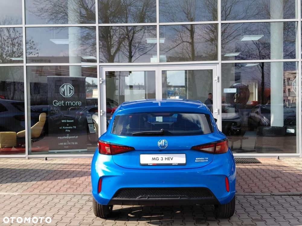MG MG3 - 4