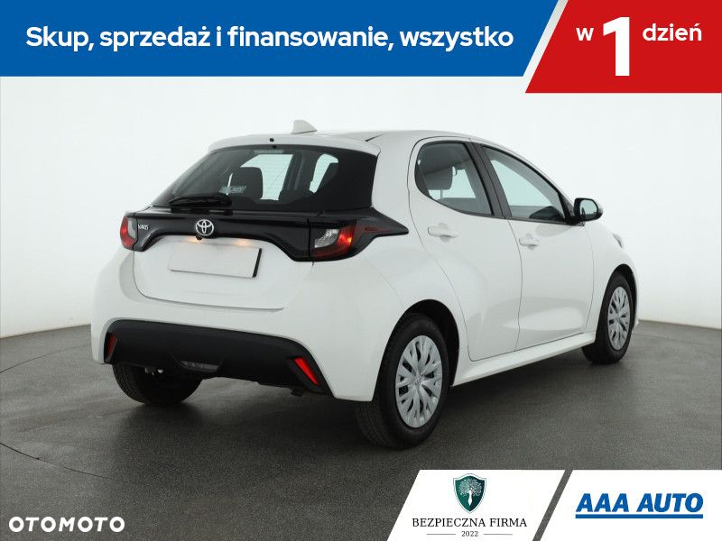 Toyota Yaris - 6