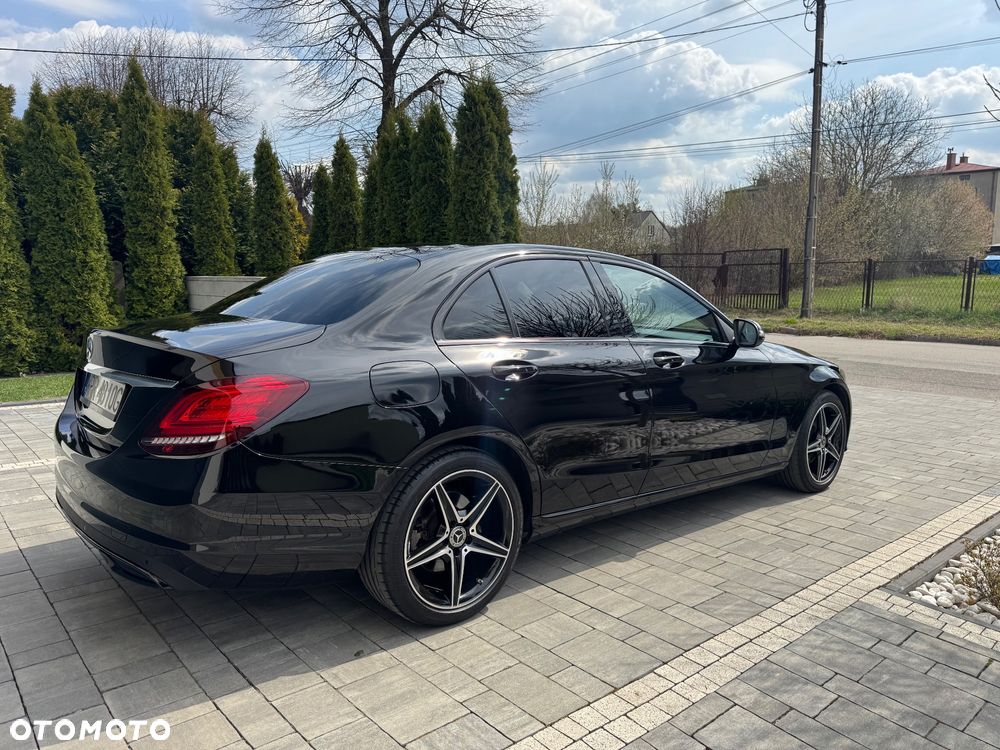 Mercedes-Benz Klasa C 220 d 9G-TRONIC - 3