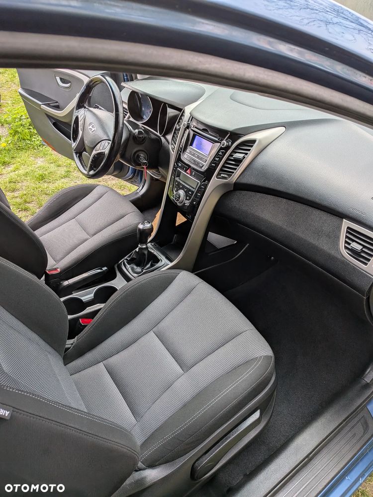 Hyundai i30 1.4 Comfort - 37