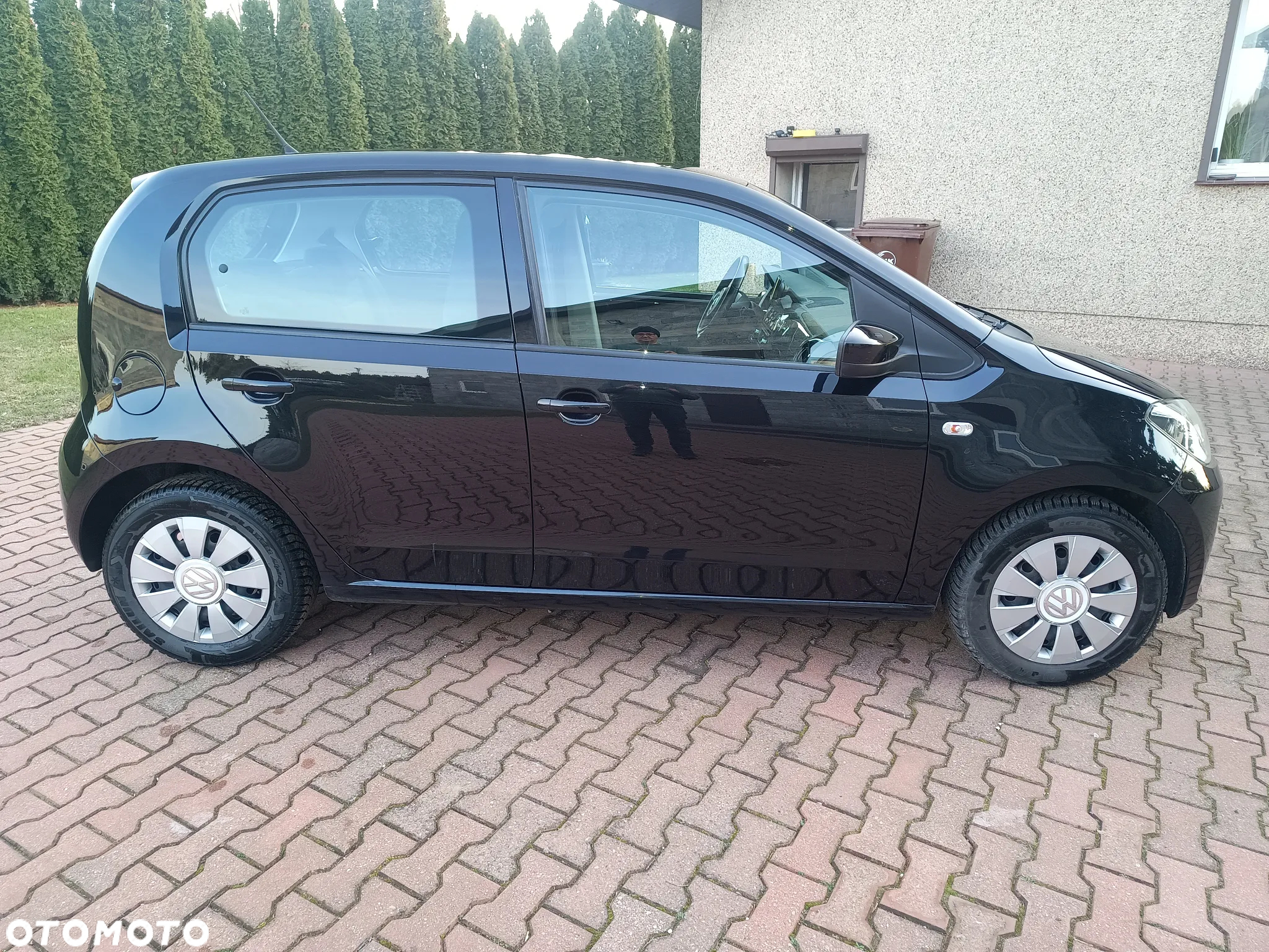 Volkswagen up! (BlueMotion Technology) high - 4