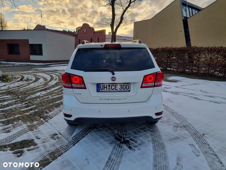 Fiat Freemont 2.0 Multijet 16V DPF Automatik Allrad Cross - 9