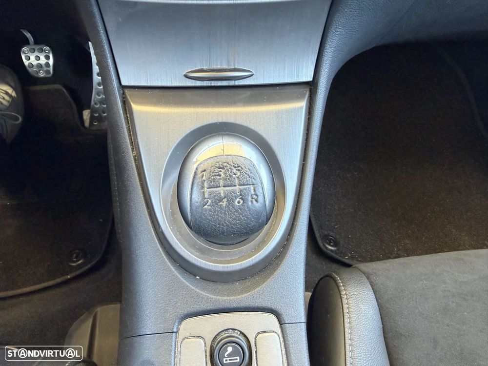 Honda Civic 1.4 i-VTEC Sport Edition - 29