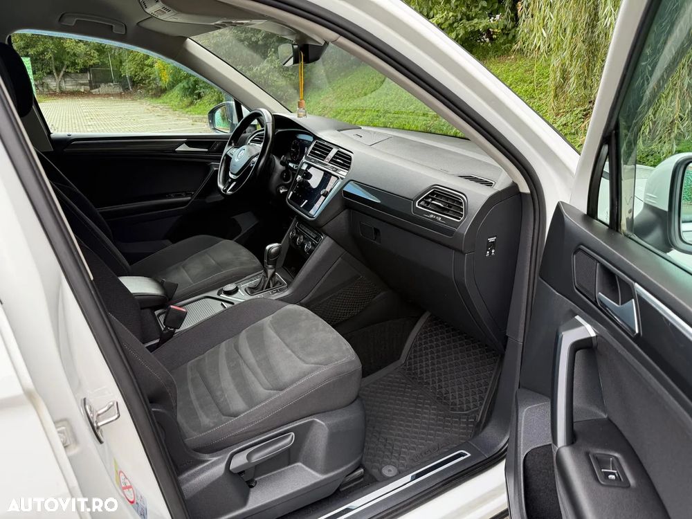 Volkswagen Tiguan 2.0 TDI 4Mot DSG Highline - 22