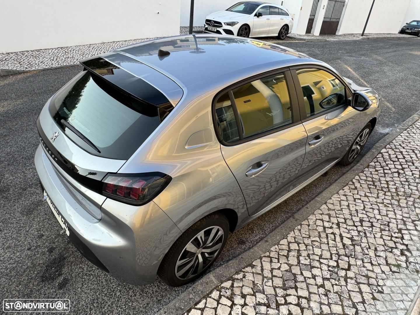 Peugeot 208 1.2 PureTech Allure - 7