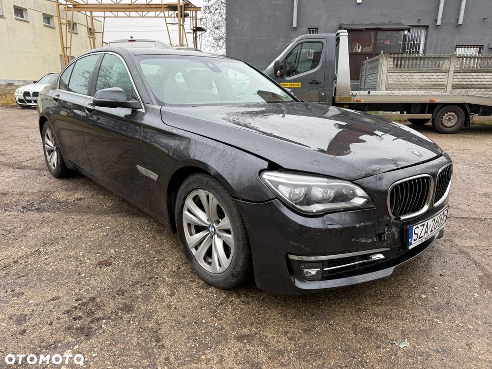 BMW Seria 7 740d xDrive - 3