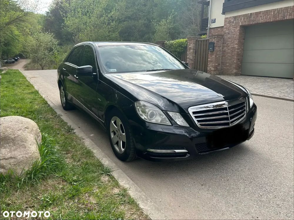 Mercedes-Benz Klasa E - 9