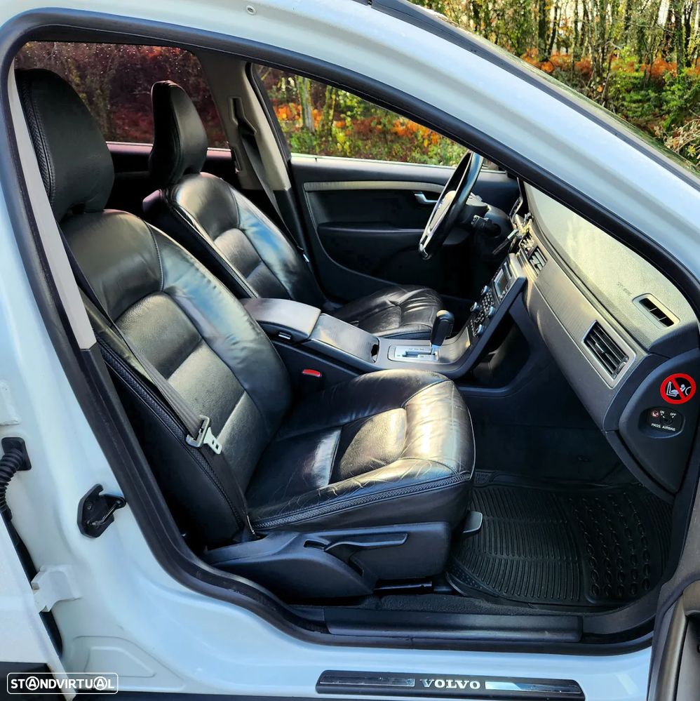 Volvo XC 70 2.4 D Summum Geartronic - 10