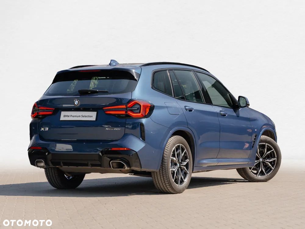 BMW X3 20 xDrive - 3