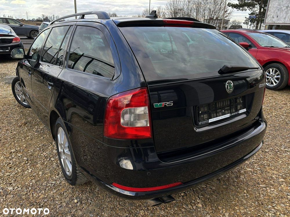 Skoda Octavia 2.0 TDI RS DSG - 4