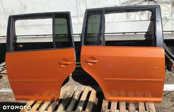 drzwi tył vw touran I 1 lift 07> prawe lewe