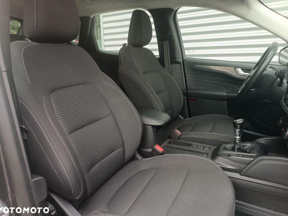Ford Kuga 1.5 EcoBoost FWD Titanium - 30