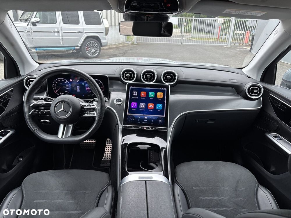 Mercedes-Benz GLC - 14