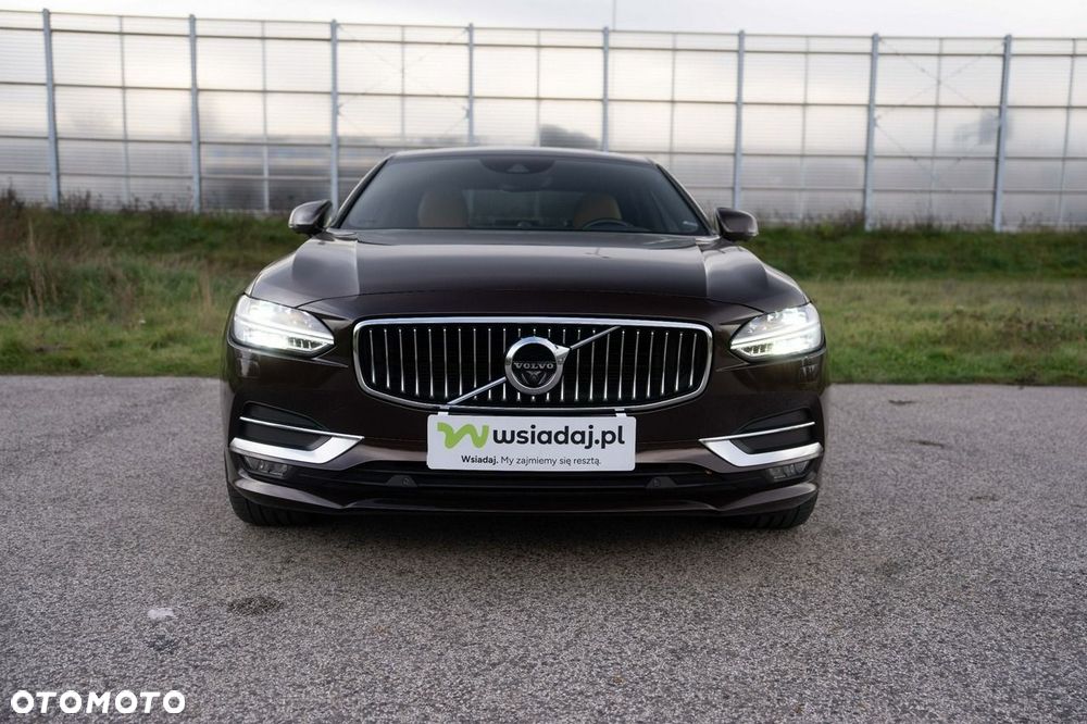Volvo S90