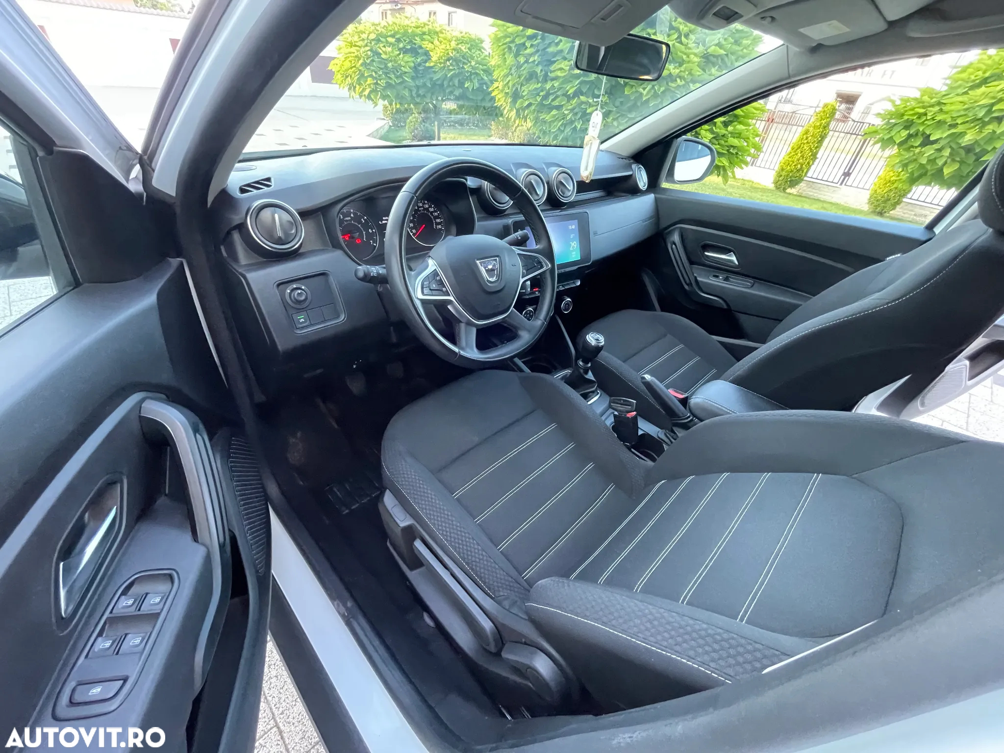 Dacia Duster ECO-G 100 Journey+ - 15