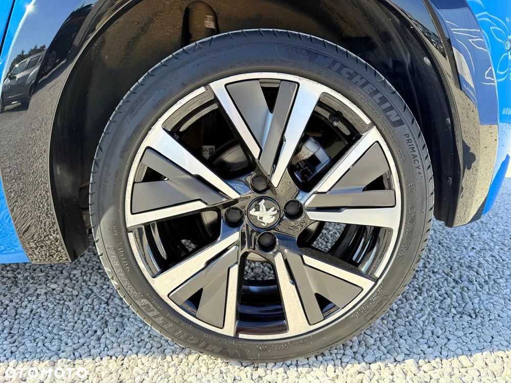 Peugeot 208 1.2 PureTech GT S&S EAT8 - 11