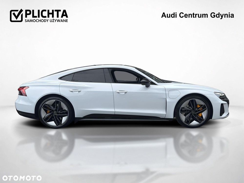 Audi e-tron GT - 7