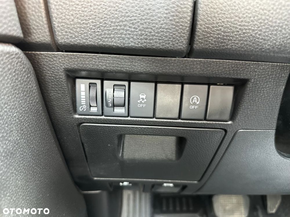 Isuzu D-Max - 21