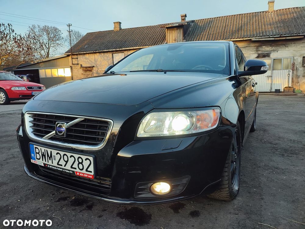 Volvo V50 2.0D DPF Momentum - 1