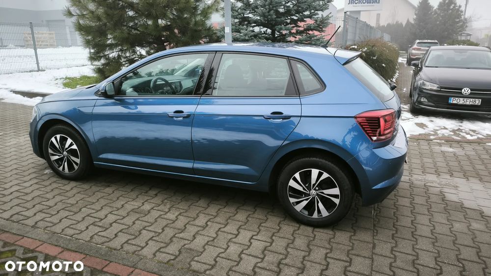 Volkswagen Polo 1.0 Life - 2