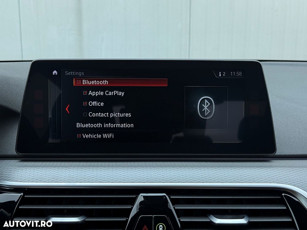 BMW Seria 5 540d xDrive AT - 38