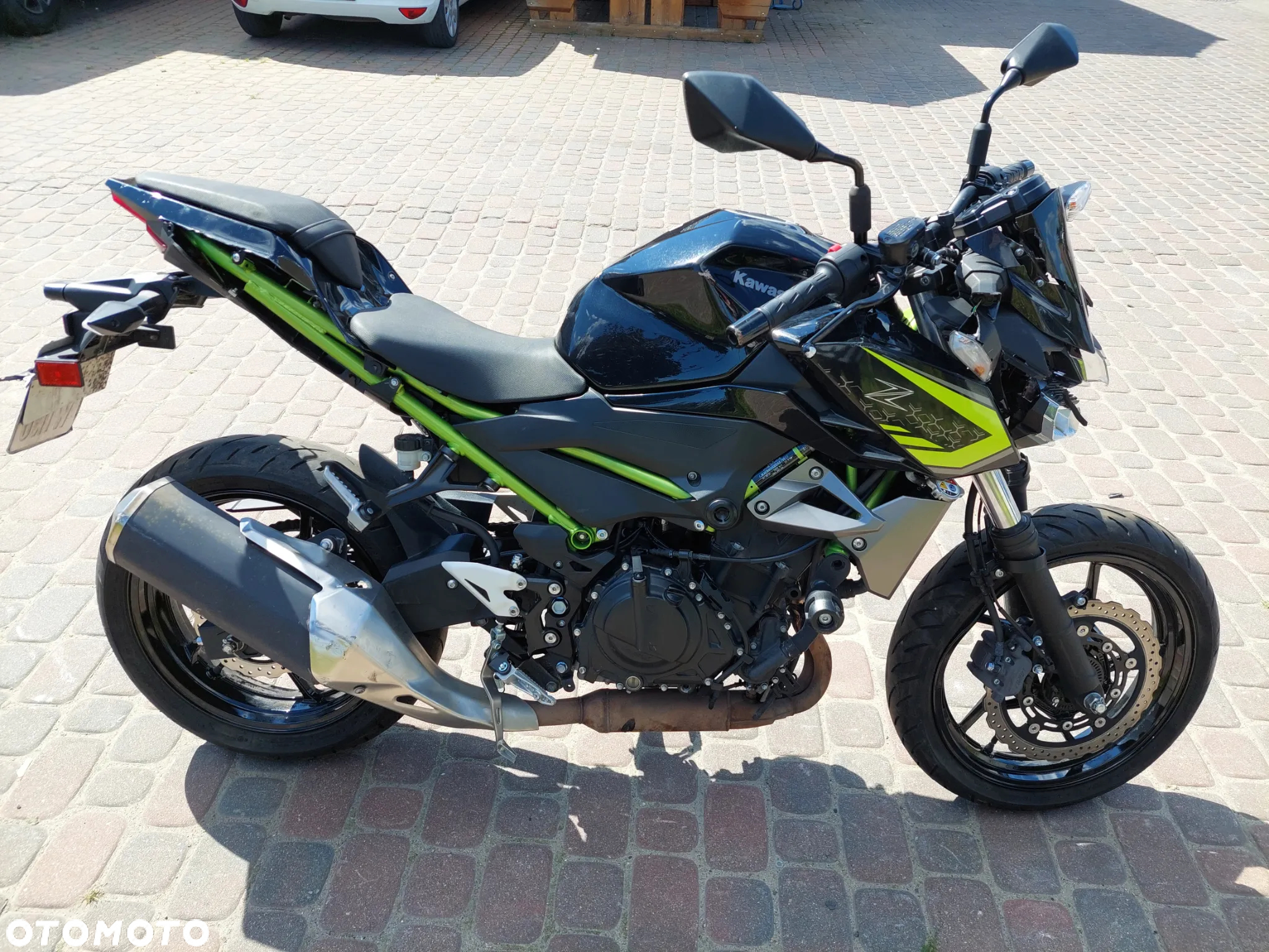 Kawasaki Z - 6