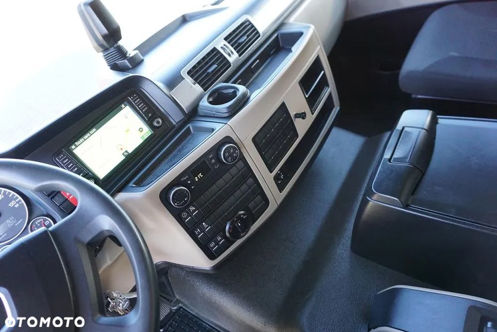 MAN TGL / 12.250 / ACC / EURO 6 / CHŁODNIA / 2 KOMOROWA - 9