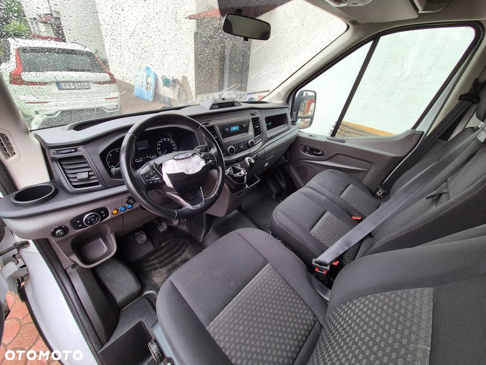 Ford Transit - 37