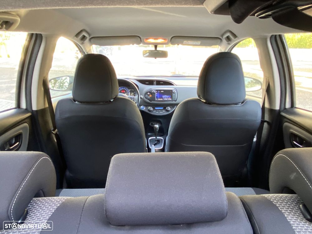 Toyota Yaris 1.5 HSD Comfort+P.Techno - 14