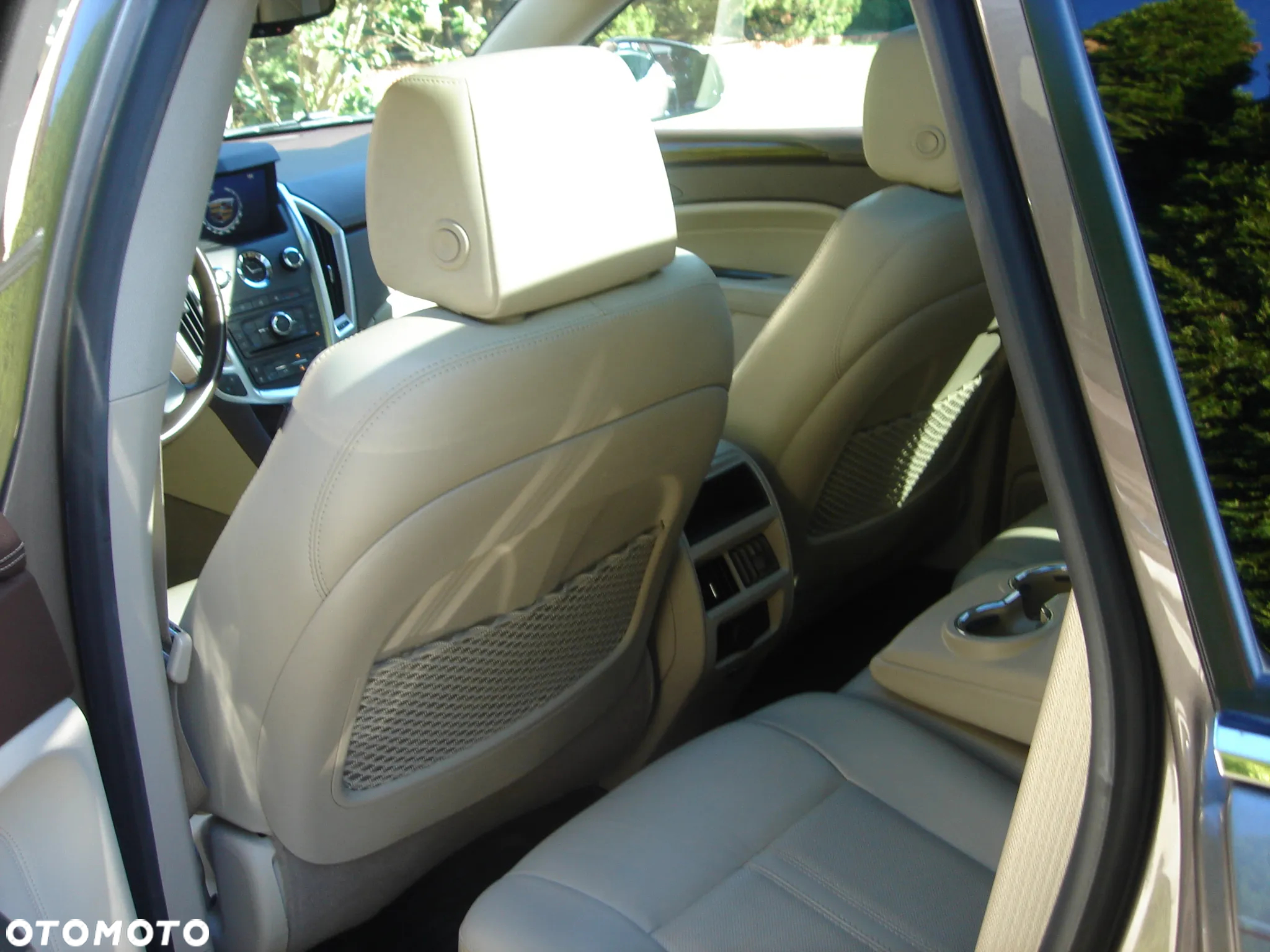 Cadillac SRX 3.6 V6 AWD Sport Luxury - 6