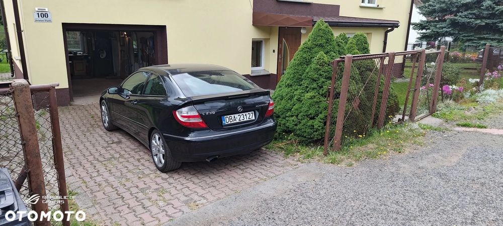 Mercedes-Benz Klasa C 230 Kompressor Sportcoupe - 5