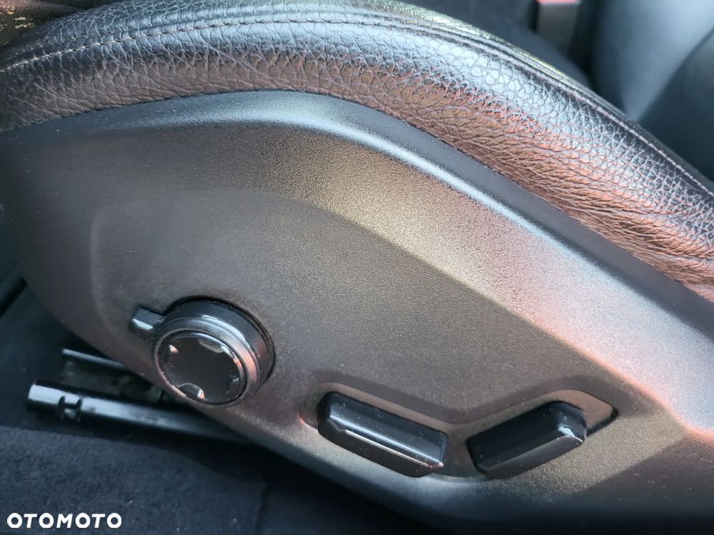 Volvo V60 D4 Geartronic Inscription - 23
