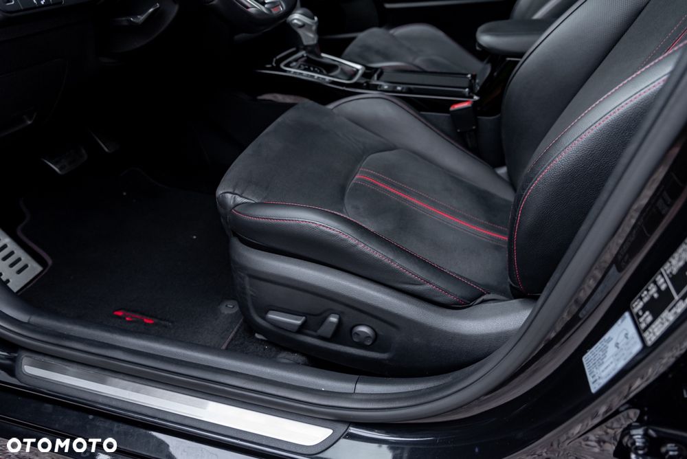 Kia ProCeed 1.6 T-GDI DCT7 OPF GT - 20