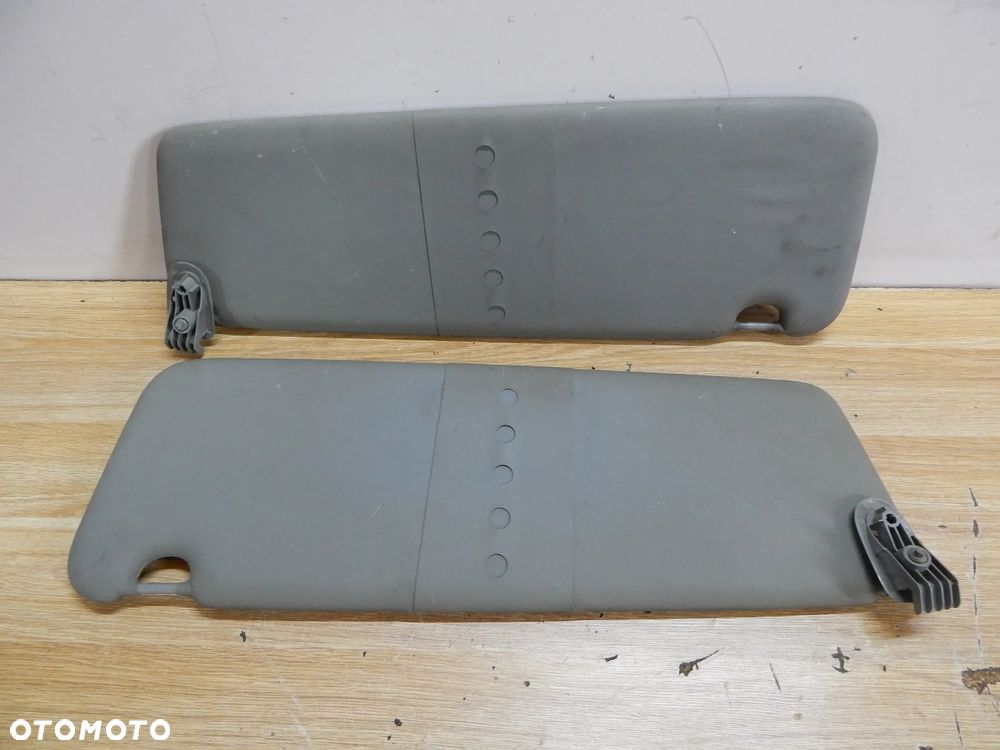 Daszek osłona przeciwsłoneczna Trafic II Vivaro  primastar 01-14 Łuków części - 1