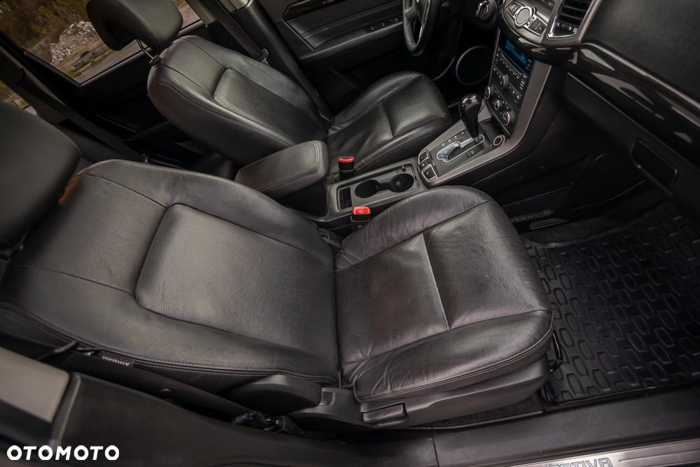 Chevrolet Captiva 2.2 d LTZ - 30