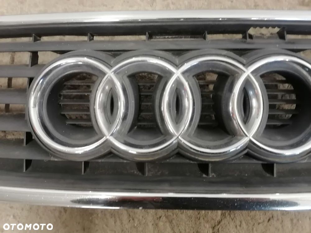 Atrapa Grill Maski Audi A6 C5 Lift 01-04 4B0853651F - 3