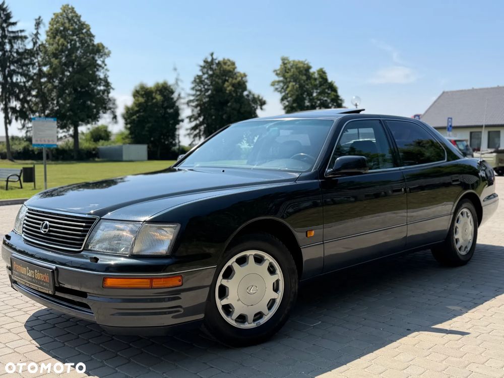 Lexus LS - 9