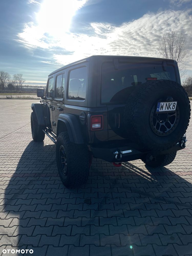 Jeep Wrangler - 9