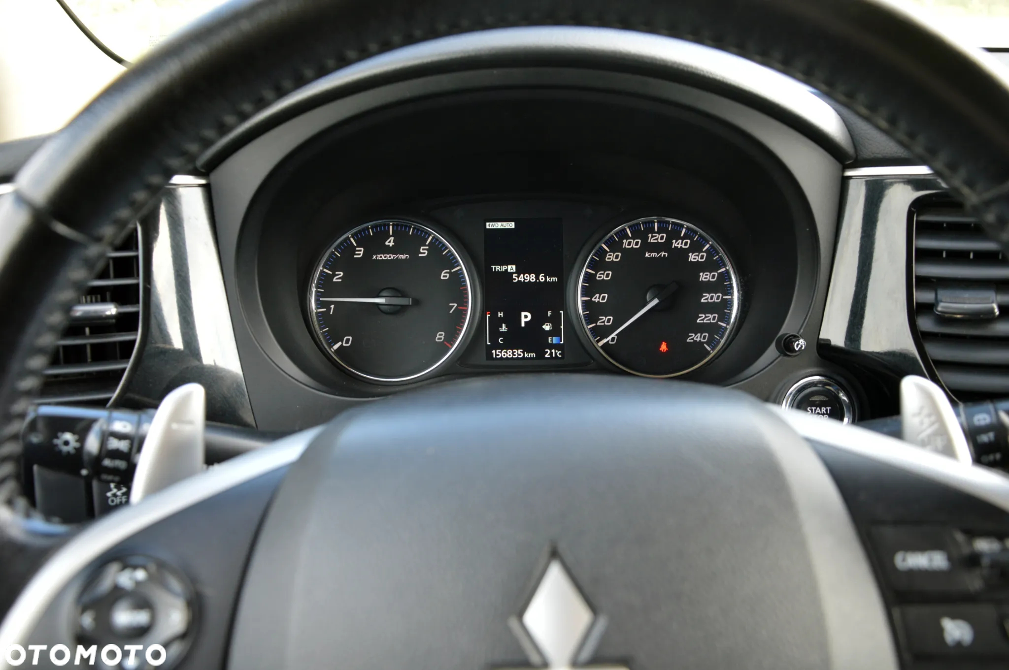 Mitsubishi Outlander 2.0 Intense + - 28