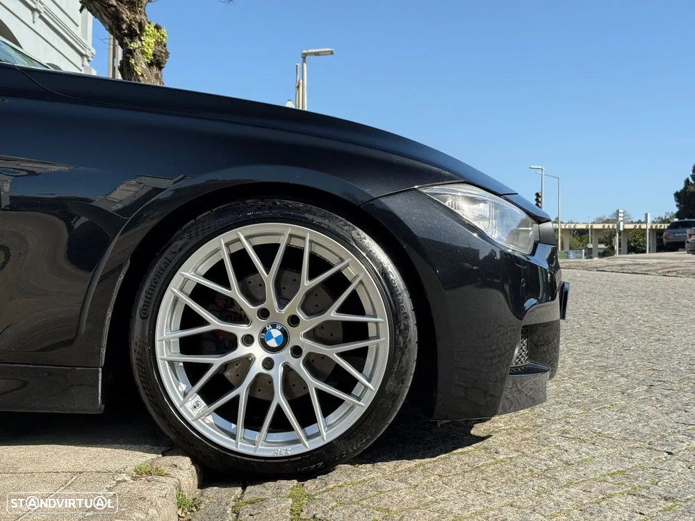 BMW 320 d Pack M - 11