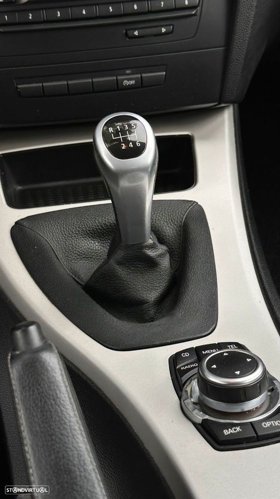 BMW 320 d Touring - 24